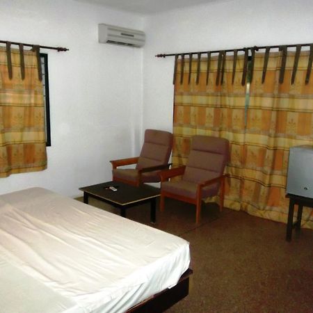 Eden Lodge Cape Coast Exterior photo